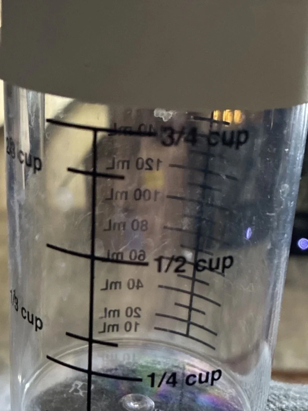 Pampered Chef Clear Measuring Container with Gray Lid